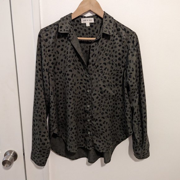 Anthropologie Cloth & Stone Olive Green Animal Print Buttondown Shirt - Picture 4 of 11